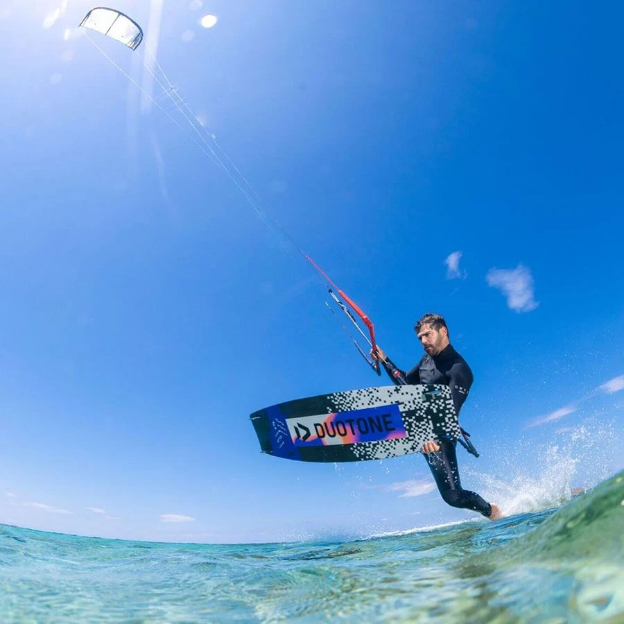 2023 Duotone Select SLS Twintip Kiteboard - 30% Off Discounts Apply ! - Image 3